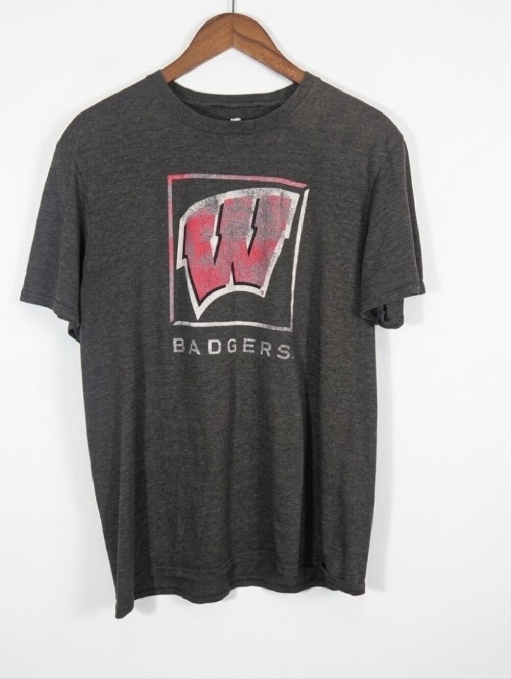 Fanatics WI Badgers tee